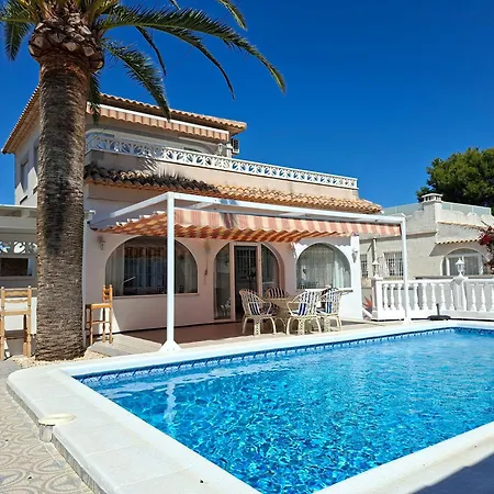 Family Private Pool Large Outdoor Area Pmt40 *