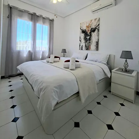 Family Private Pool Large Outdoor Area Pmt40 Torrevieja