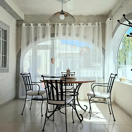 Family Private Pool Large Outdoor Area Pmt40 Torrevieja